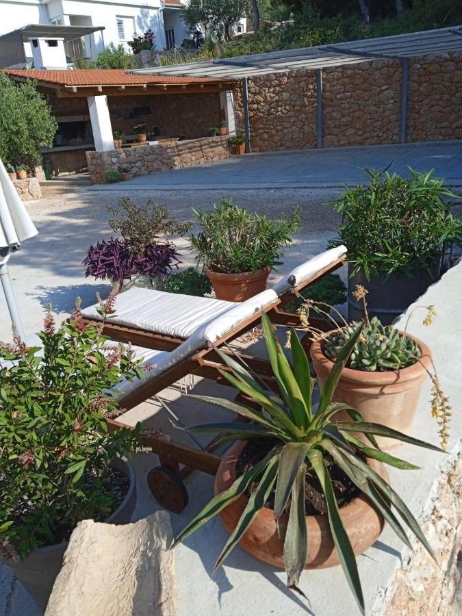 Apartmani Nila Sveta Nedelja  Exterior foto