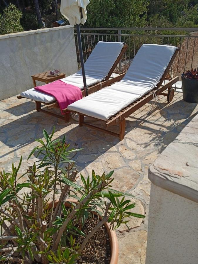 Apartmani Nila Sveta Nedelja  Exterior foto