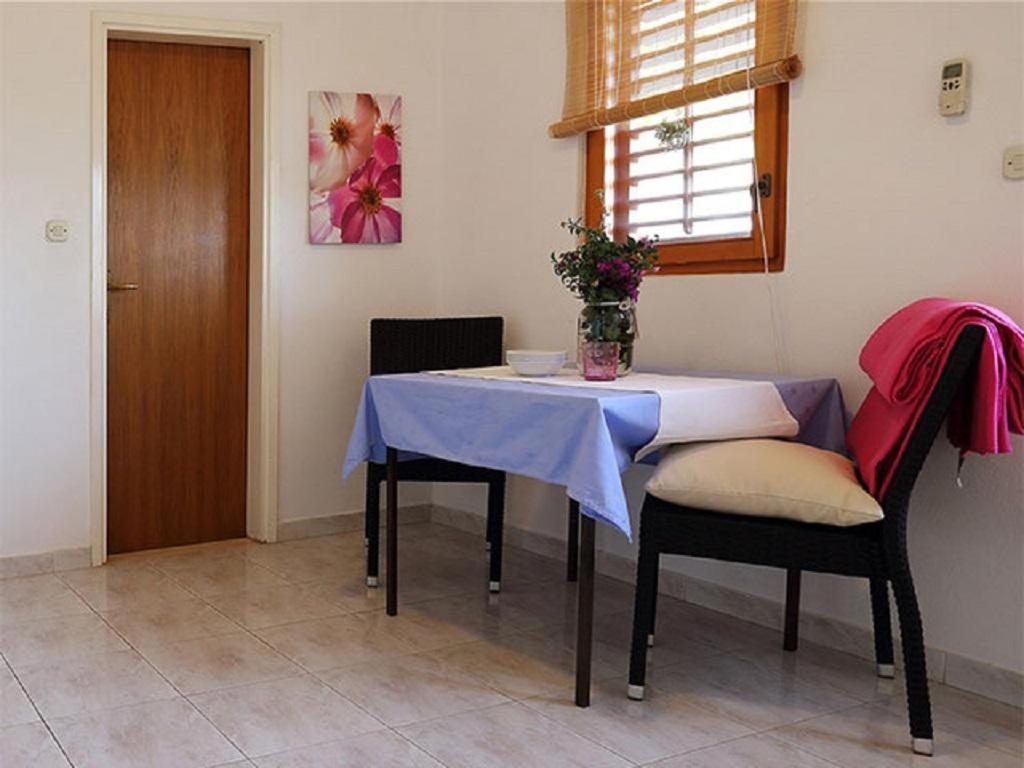 Apartmani Nila Sveta Nedelja  Zimmer foto